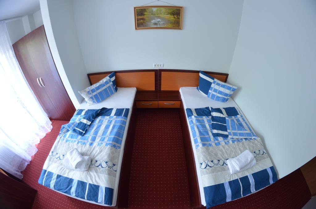 Hotel Le Baron Timişoara Chambre photo