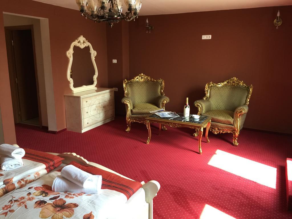 Hotel Le Baron Timişoara Chambre photo